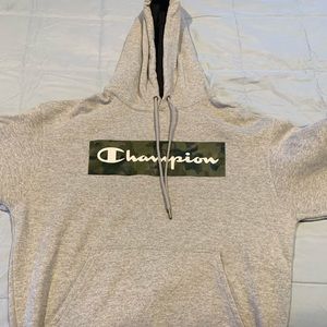 Men’s Champion hoodie